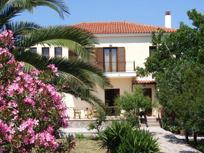 Nadia Apartments Molyvos Buitenkant foto